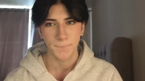 oliver online show from March 19, 8:20 am