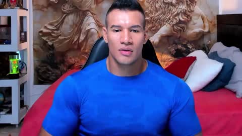 oliver_tommy online show from September 24, 2:24 pm