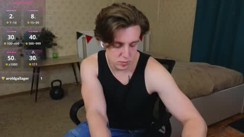 Snapshot of oliver_travis chatting on September 13, 1:52 am Oliver Evans online show from September 13, 1:52 am