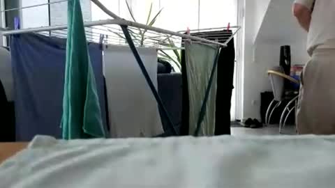 Rene online show from December 3, 9:10 am