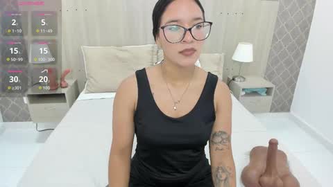 Olivia online show from September 19, 8:23 pm