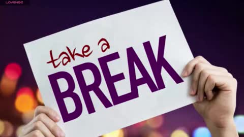 olivia_martine online show from February 3, 6:40 am