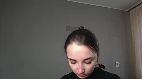 Olivia online show from April 19, 3:13 pm