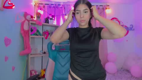 olivia_pretty_ online show from February 22, 6:41 pm