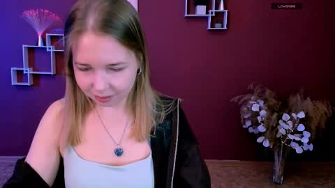 Sweet Olivia online show from March 23, 8:41 am