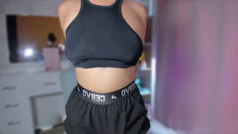 Olivia online show from February 1, 4:44 pm