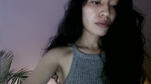 oliviaaa__ online show from March 16, 8:02 pm