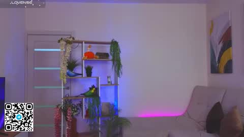 Olivia online show from October 27, 2:11 am