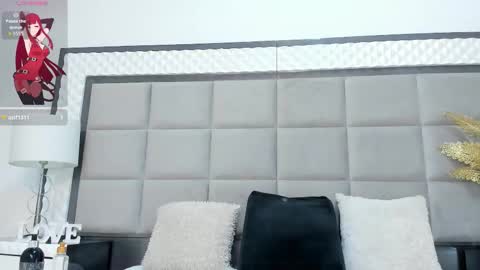 Olivia Burning online show from October 15, 8:20 pm