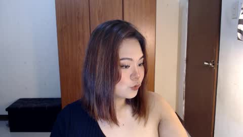 olivia hollywood online show from January 19, 2:06 pm