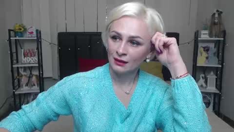 OliviaHorst online show from October 16, 6:02 am