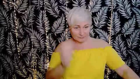 Kelly online show from November 24, 3:43 pm