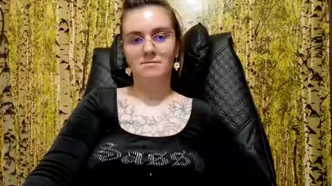 Mistress Olivia online show from May 29, 10:41 pm