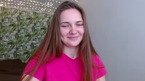 Olivia online show from December 2, 6:34 am