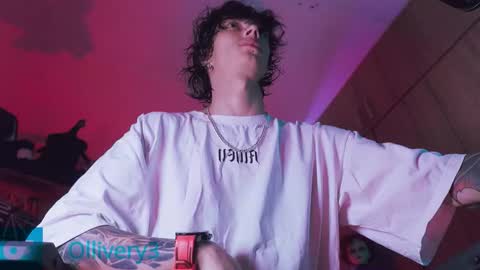     online show from September 8, 10:31 pm