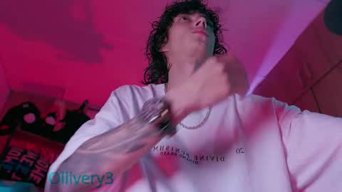     online show from October 20, 2:16 am