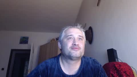 Michal online show from December 14, 6:03 pm