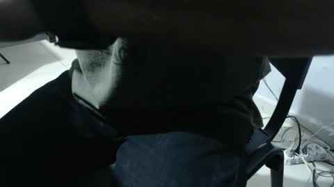 OlySantos online show from January 7, 1:24 pm