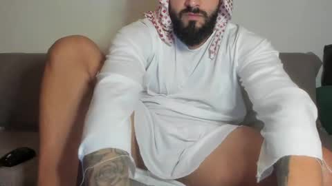 Omar online show from October 5, 9:33 pm