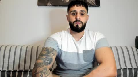 Omar online show from December 20, 10:43 pm