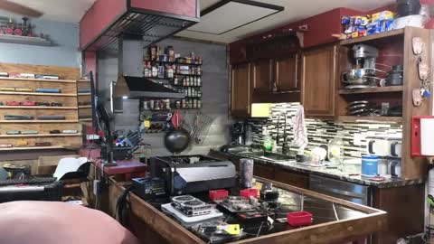 Norm online show from April 5, 7:11 pm