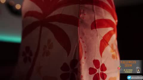    or    online show from October 28, 7:15 pm