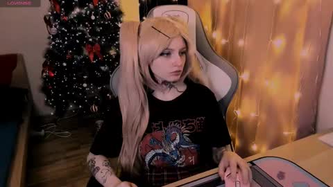 Snapshot of on_yxxx chatting on February 12, 8:18 pm on_yxxx online show from February 12, 8:18 pm