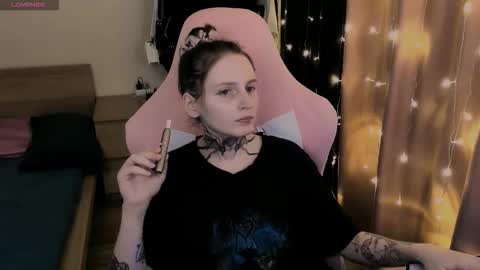 on_yxxx online show from November 9, 5:37 pm