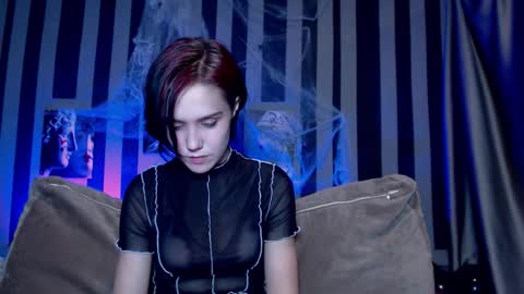 onaloon online show from November 4, 3:52 am