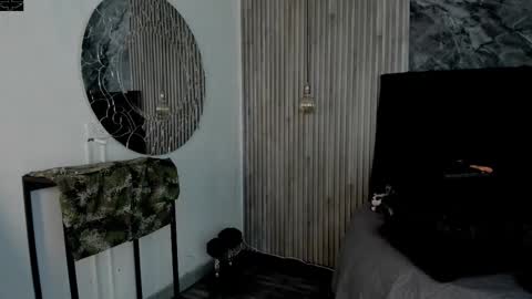     ... online show from November 20, 4:11 am