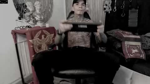 Snapshot of onceagain97_ chatting on October 4, 8:17 pm ... online show from October 4, 8:17 pm