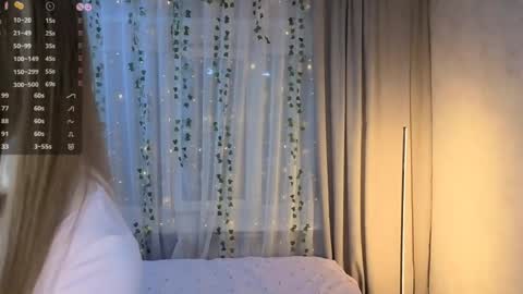 Eva online show from April 5, 2:58 pm