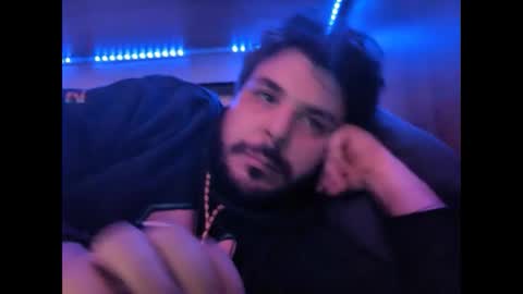 onecrew1 online show from October 13, 5:48 pm