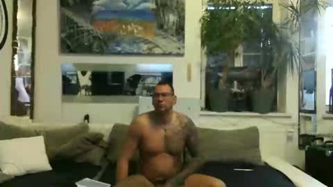 .....mICha..... online show from March 10, 6:07 am