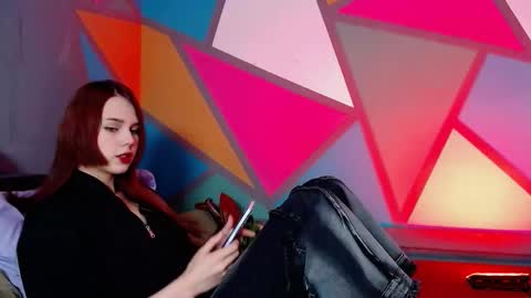 onessandra online show from March 3, 1:56 am