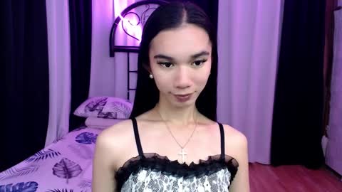 Snapshot of onicka_iha chatting on January 19, 1:44 pm Alexa online show from January 19, 1:44 pm