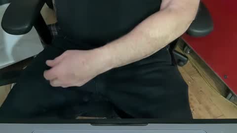 onlocationnyc online show from January 16, 11:59 pm