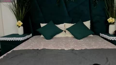 Erick  online show from December 20, 1:18 pm