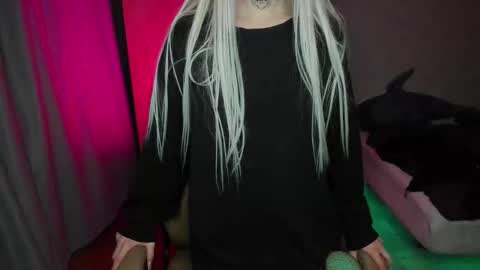 Iva online show from January 7, 2:33 pm