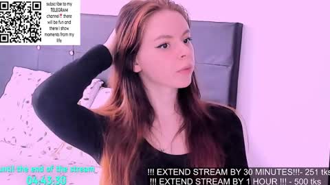 Snapshot of only_sarah1 chatting on February 10, 9:15 pm only_sarah1 online show from February 10, 9:15 pm