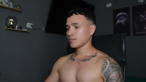 onyx_voss online show from May 28, 5:11 pm
