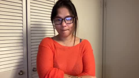 Miss Girly online show from September 18, 8:07 am