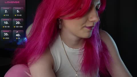 Hannah online show from December 3, 7:14 pm