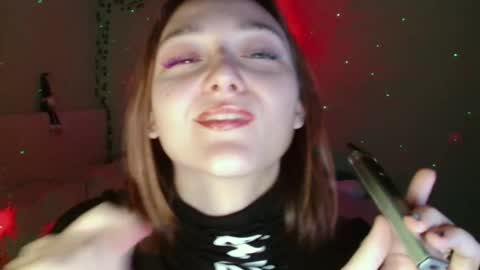 Melani  online show from January 7, 3:39 pm