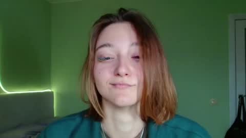 Melani  online show from December 3, 9:21 am