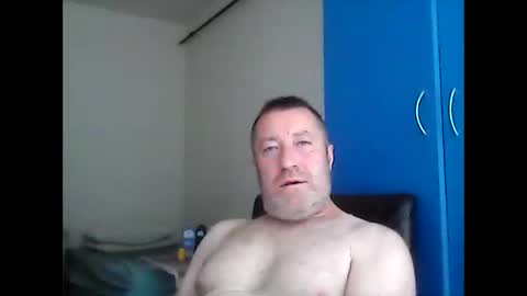 orhansakar12 online show from November 23, 8:56 am