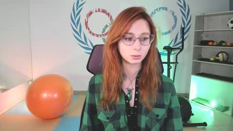 Snapshot of orianna_blade chatting on December 12, 3:37 pm Orianna -  Hi Im into geek culture cosplay crafting LARP games. Shall we play DnD online show from December 12, 3:37 pm