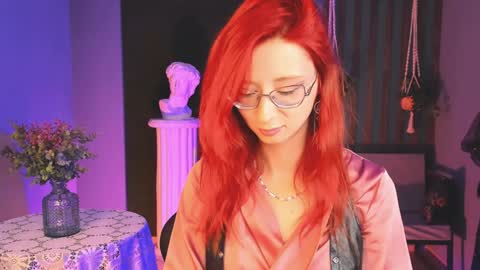 Snapshot of orianna_blade chatting on January 13, 3:15 pm Orianna -  Hi Im into geek culture cosplay crafting LARP games. Shall we play DnD online show from January 13, 3:15 pm