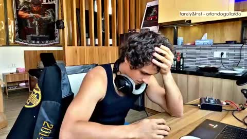 Fansly and Instagram -  online show from April 22, 11:34 pm