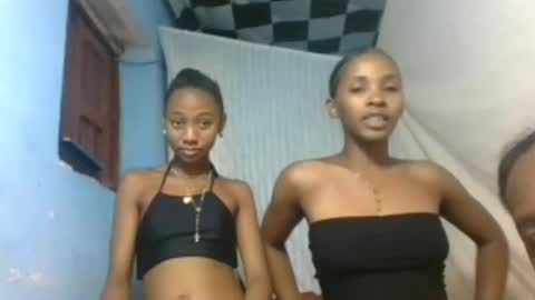 orphanie68 online show from June 26, 5:51 pm
